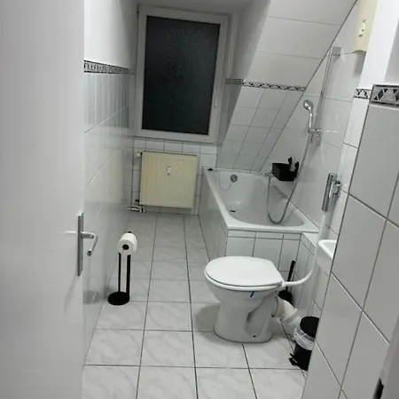 Ueber Den Daechern Von