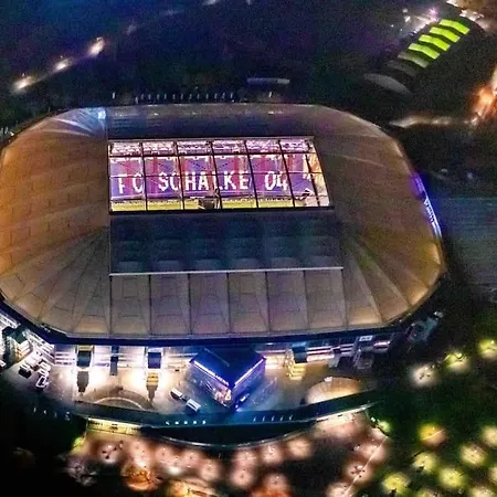 Ueber Den Daechern Von